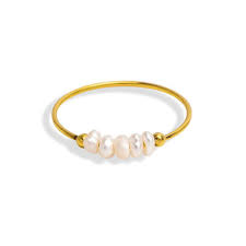 Pearly Dainty Ring