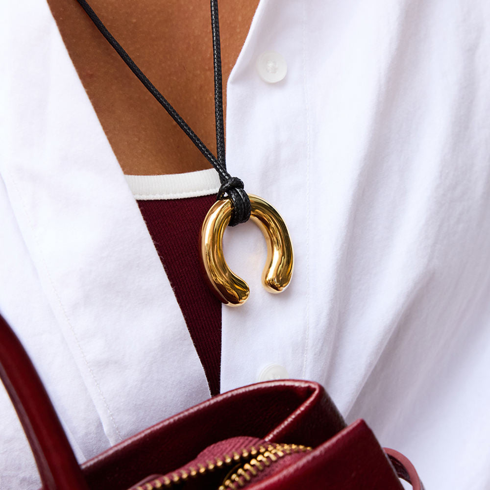 Horse Shoe Gold Pendant
